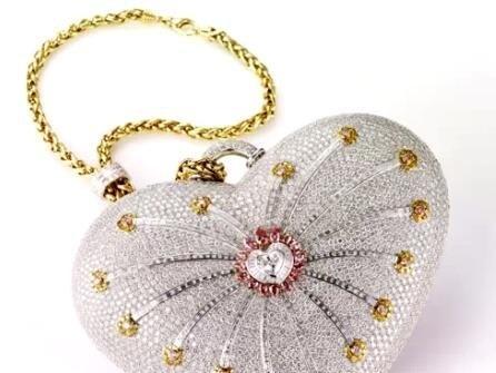 世界上最贵的包，爱马仕钻石包1000万不算最贵，一个包抵一套房