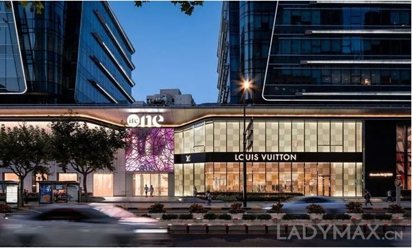 LVMH罕见与Chanel合作；麦肯锡预计明年奢侈品零售额将增长3%至5%